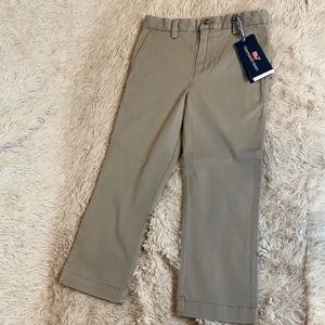 New with tags Vineyard Vines khaki size 5